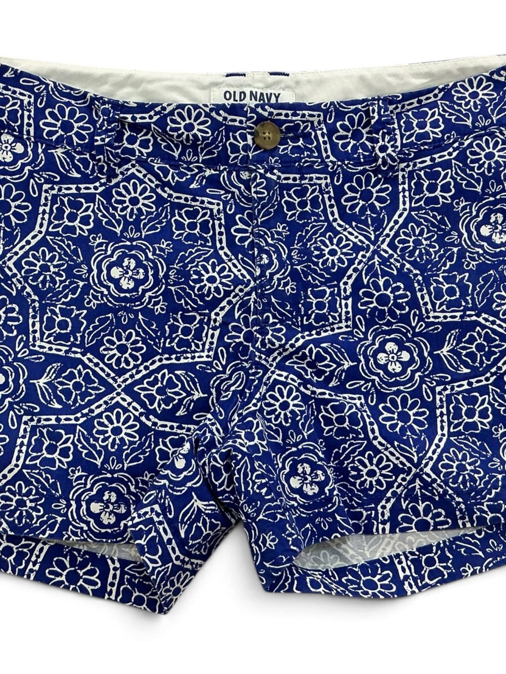 Old Navy Blue Floral Print Women’s Shorts Size 6- NWOT